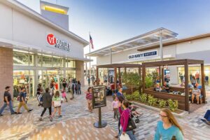 Shopping in Daytona Beach