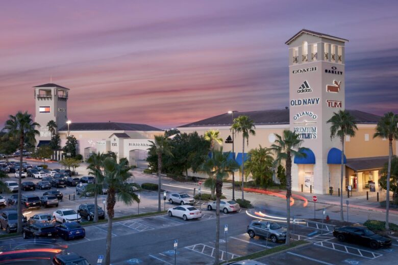 Tampa Premium Outlets